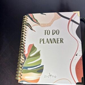 Zicoto To Do Planner with Leaf Design